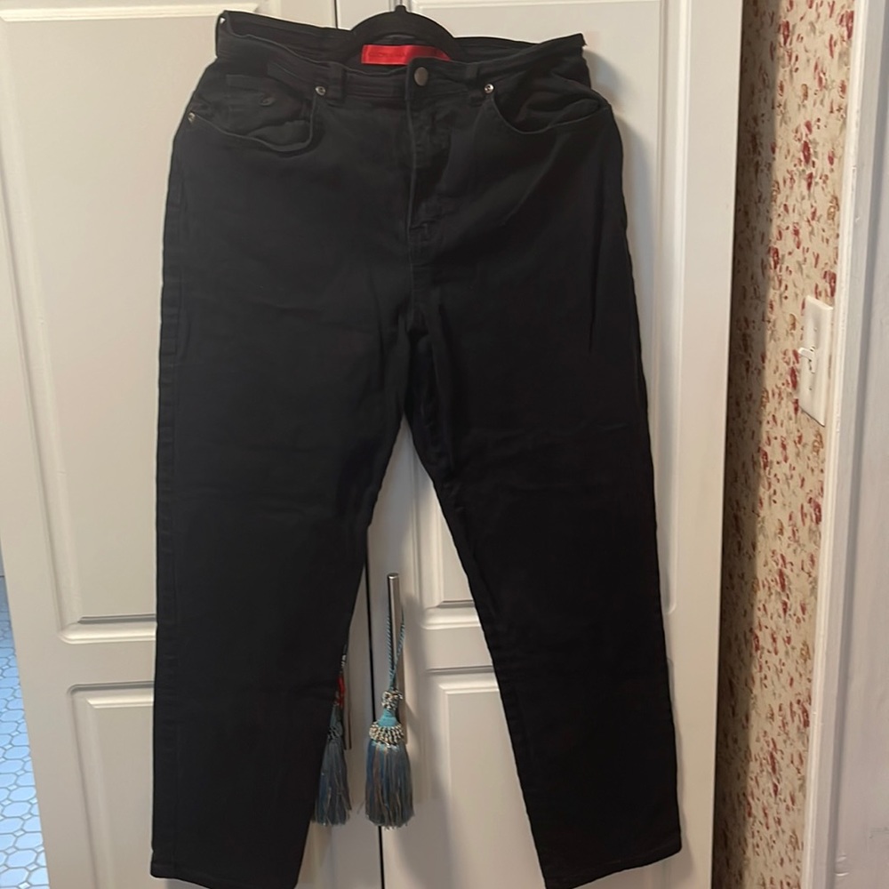 Black high rise Gloria Vanderbilt jeans size 12
